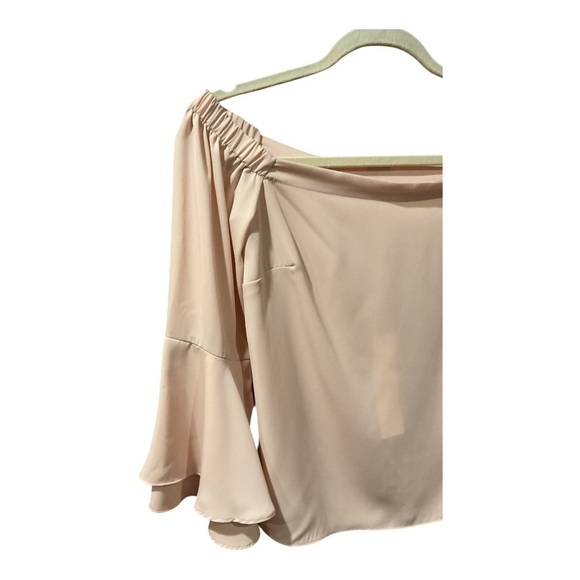NWT Amanda Uprichards Arabelle Off-The-Shoulder Blouse 
Size: P/XS (Not Petite) - Picture 5 of 7